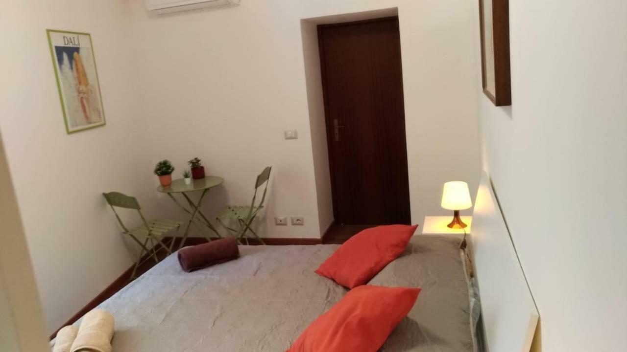 A Casa Di Lori Apartment Catania Exterior photo